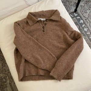 Zara crop soft brown collared sweater